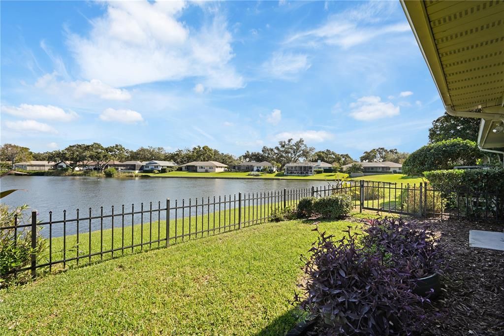 For Sale: $585,000 (2 beds, 2 baths, 1631 Square Feet)