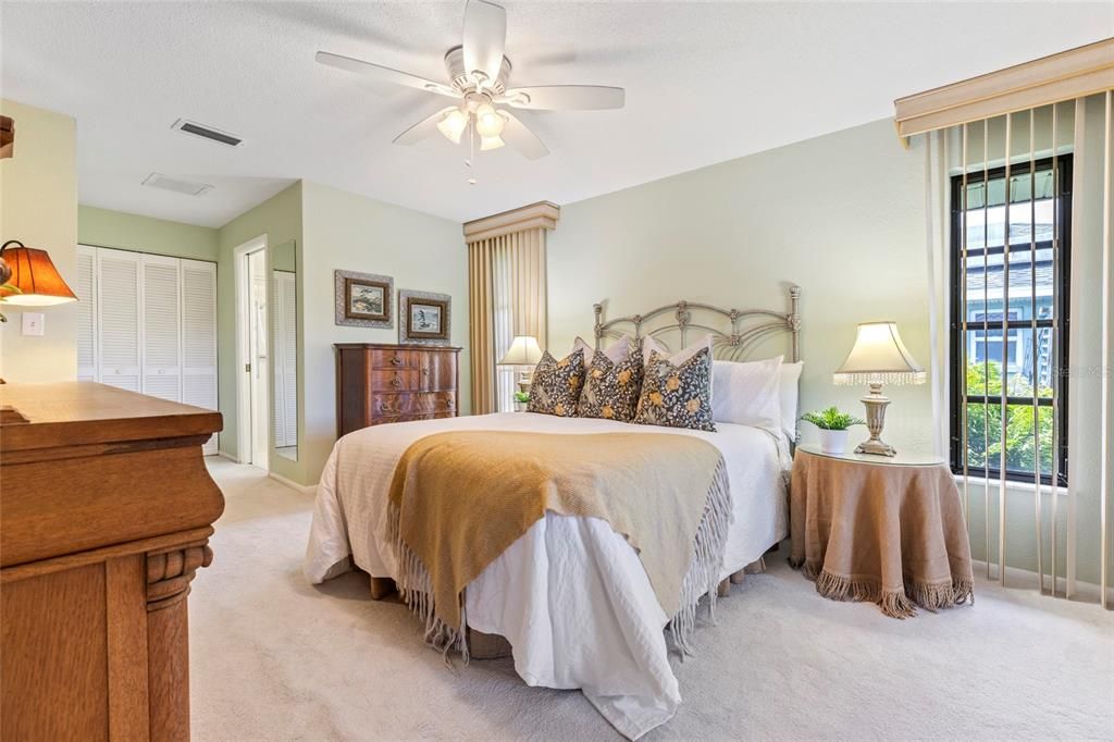 For Sale: $585,000 (2 beds, 2 baths, 1631 Square Feet)