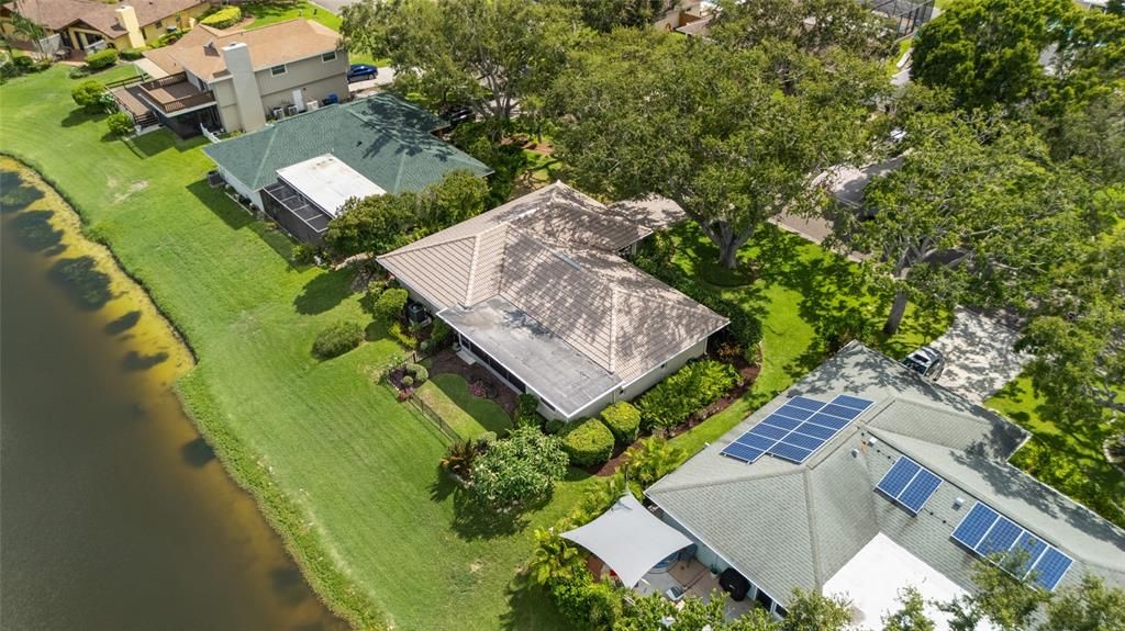 For Sale: $585,000 (2 beds, 2 baths, 1631 Square Feet)