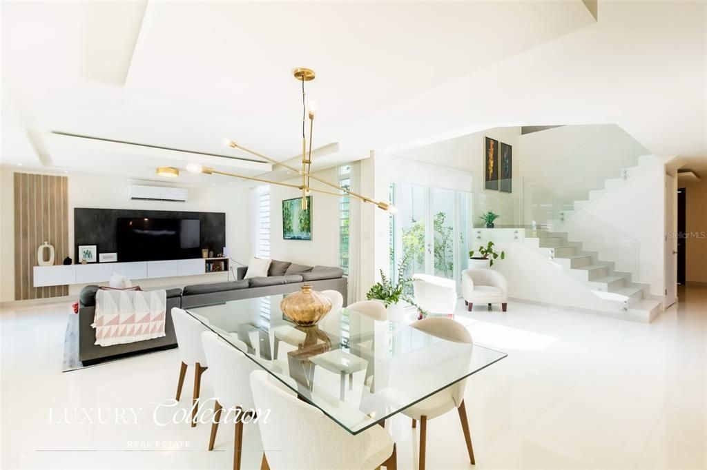 Active With Contract: $1,845,000 (5 beds, 3 baths, 3619 Square Feet)