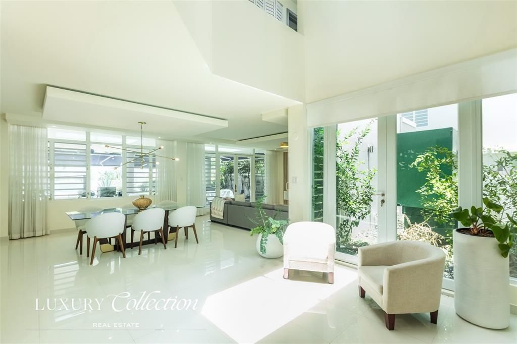 Active With Contract: $1,845,000 (5 beds, 3 baths, 3619 Square Feet)