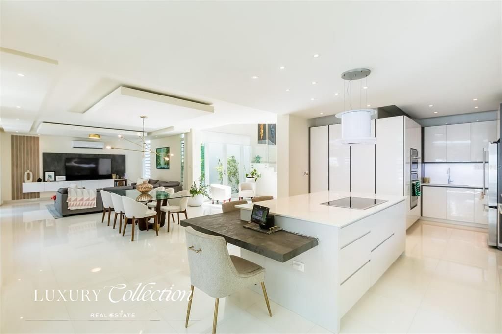 Active With Contract: $1,845,000 (5 beds, 3 baths, 3619 Square Feet)