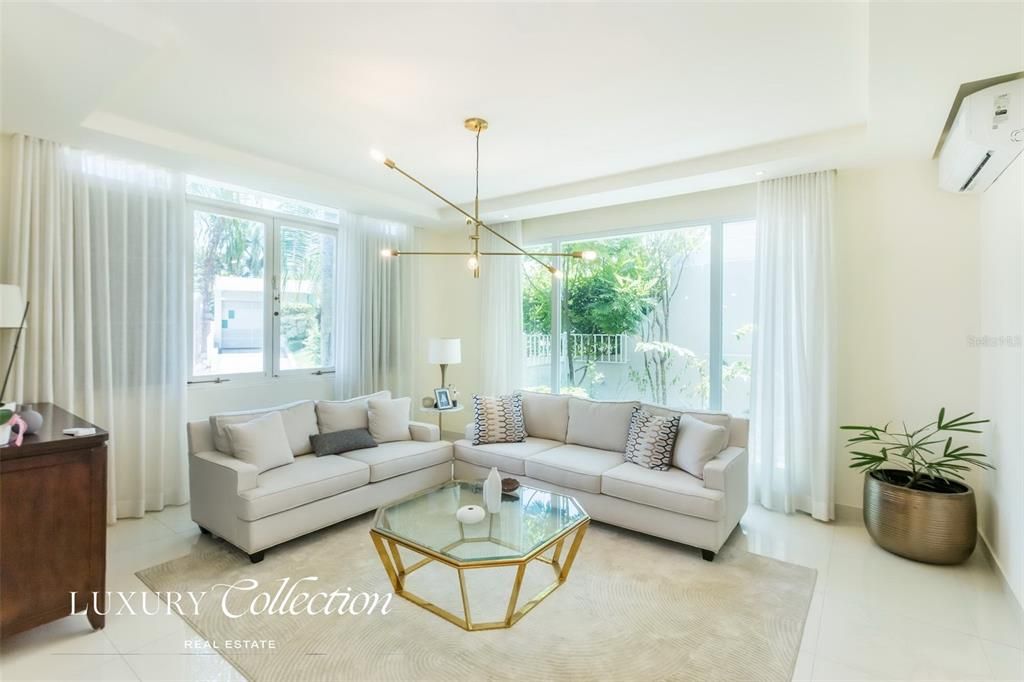 Active With Contract: $1,845,000 (5 beds, 3 baths, 3619 Square Feet)