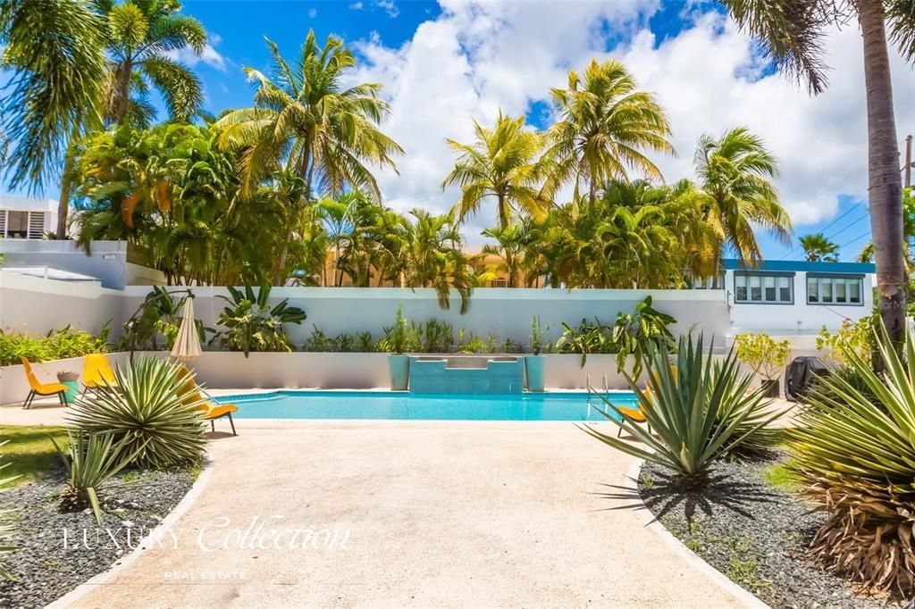 Active With Contract: $1,845,000 (5 beds, 3 baths, 3619 Square Feet)