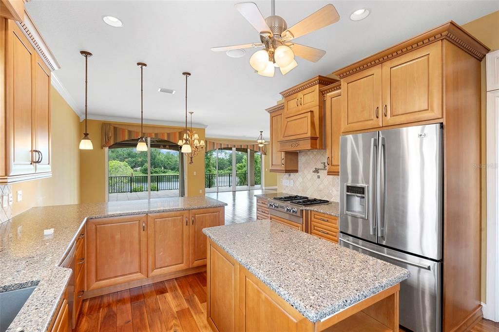 待售: $577,900 (3 贝兹, 2 浴室, 2880 平方英尺)