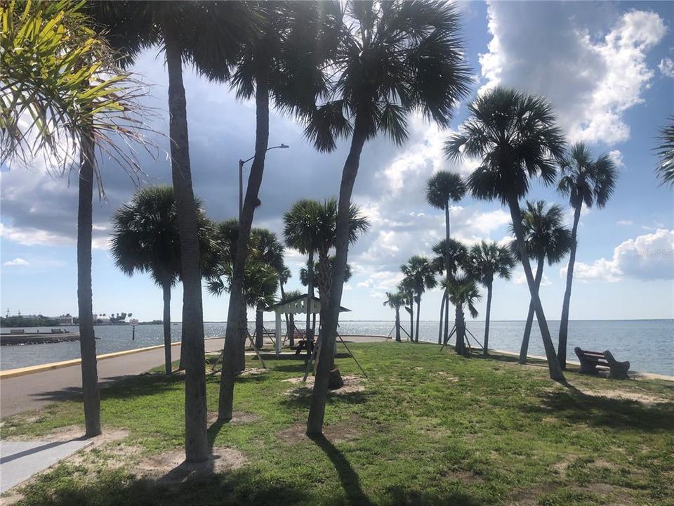 En Venta: $117,500 (2 camas, 1 baños, 667 Pies cuadrados)