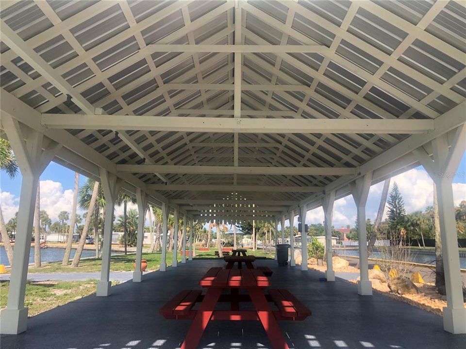 En Venta: $117,500 (2 camas, 1 baños, 667 Pies cuadrados)