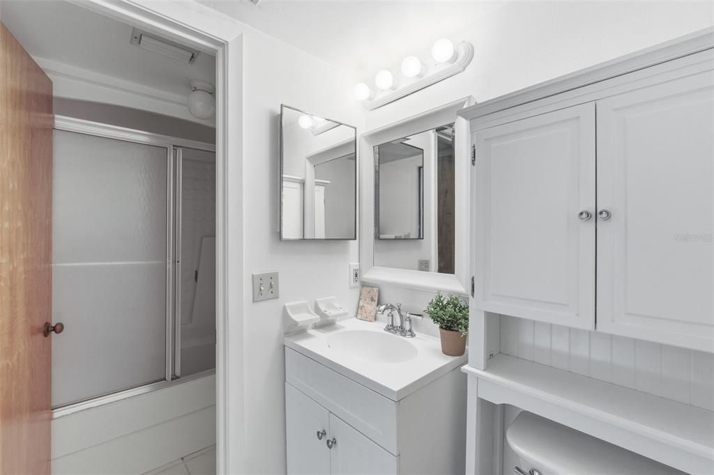 En Venta: $143,000 (2 camas, 1 baños, 722 Pies cuadrados)