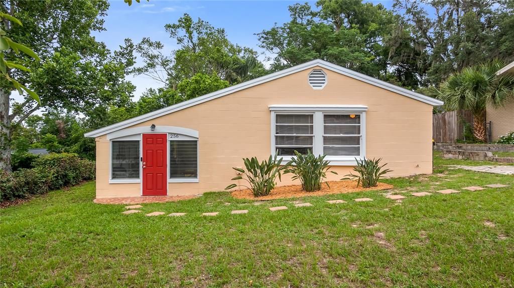 Недавно продано: $299,900 (2 спален, 1 ванн, 981 Квадратных фут)