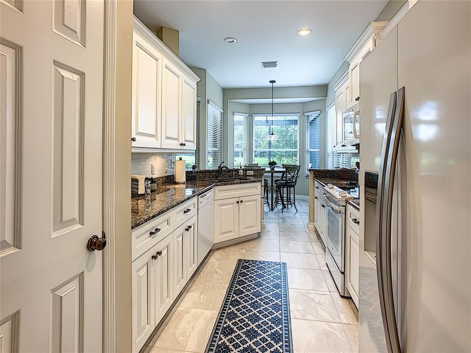 For Rent: $7,500 (3 beds, 2 baths, 1640 Square Feet)