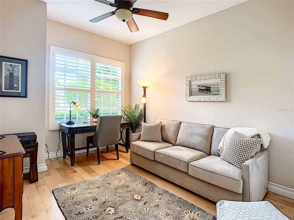 For Rent: $7,500 (3 beds, 2 baths, 1640 Square Feet)