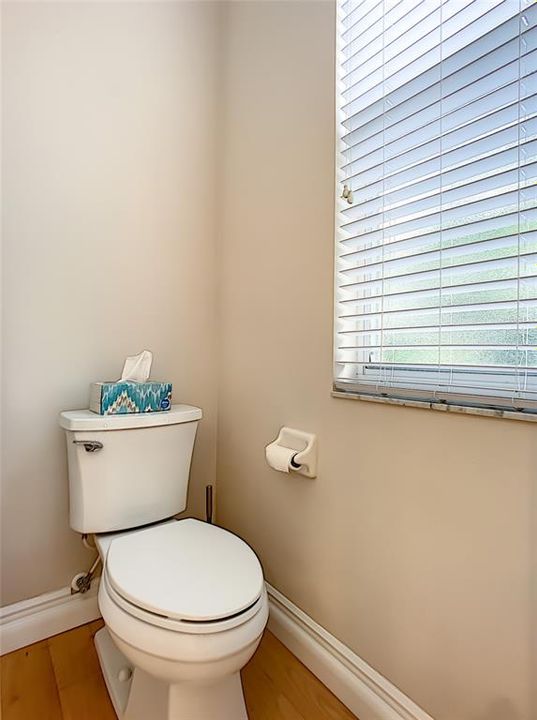 For Rent: $7,500 (3 beds, 2 baths, 1640 Square Feet)