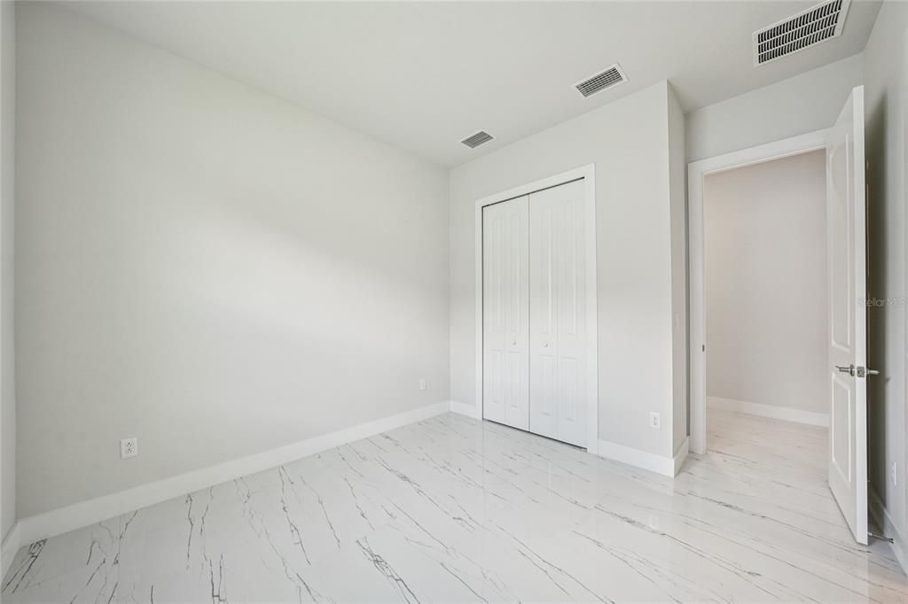 На продажу: $1,164,000 (6 спален, 5 ванн, 4977 Квадратных фут)