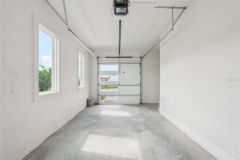 На продажу: $1,164,000 (6 спален, 5 ванн, 4977 Квадратных фут)