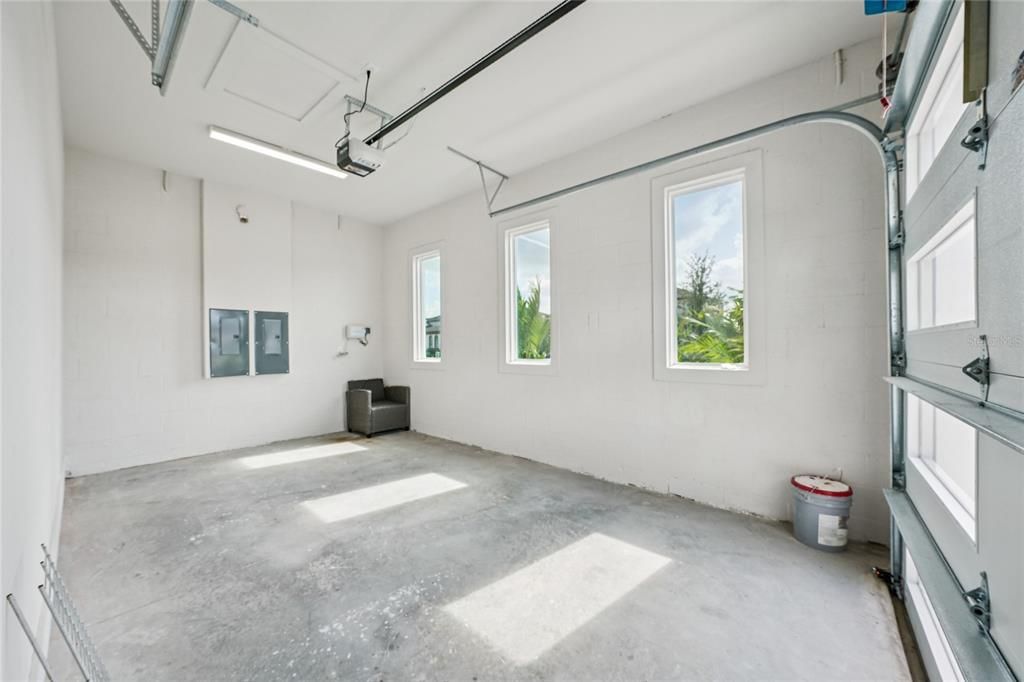 На продажу: $1,164,000 (6 спален, 5 ванн, 4977 Квадратных фут)