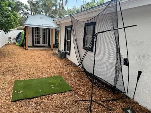 En Venta: $699,000 (4 camas, 2 baños, 2215 Pies cuadrados)