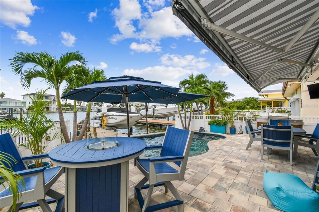 En Venta: $1,235,000 (4 camas, 3 baños, 3072 Pies cuadrados)