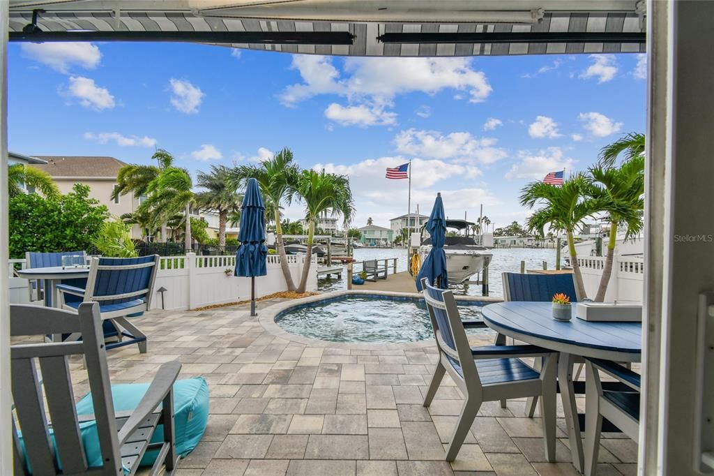 En Venta: $1,235,000 (4 camas, 3 baños, 3072 Pies cuadrados)