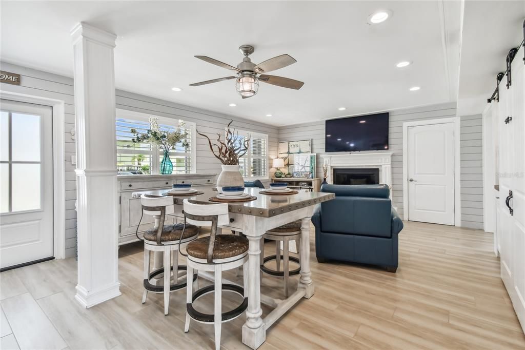 En Venta: $1,235,000 (4 camas, 3 baños, 3072 Pies cuadrados)