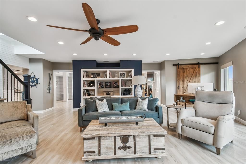 En Venta: $1,235,000 (4 camas, 3 baños, 3072 Pies cuadrados)