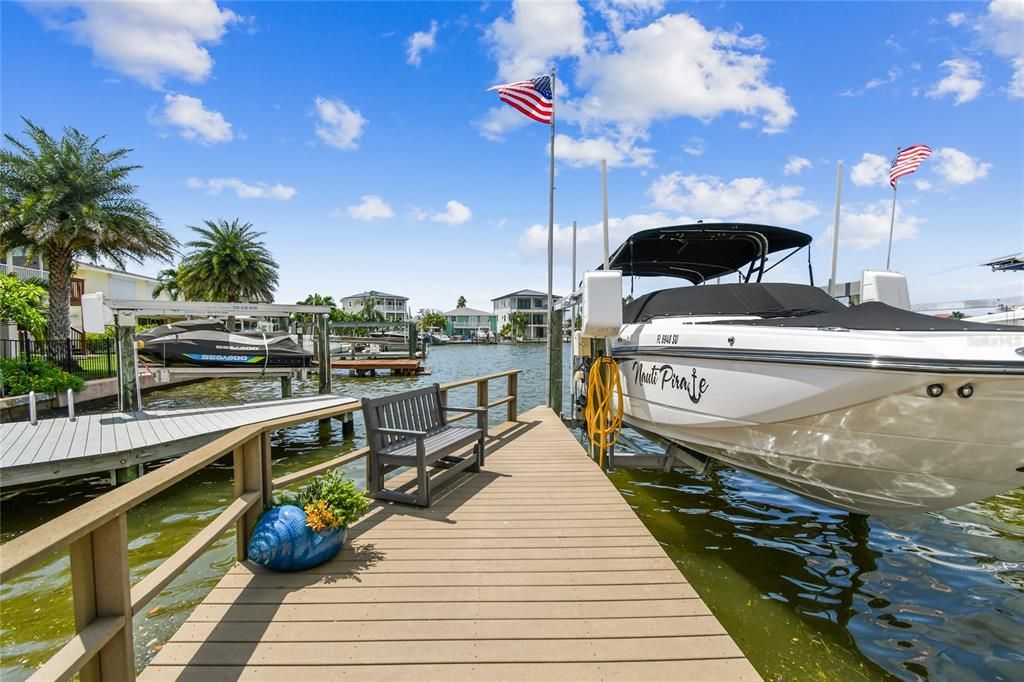 En Venta: $1,235,000 (4 camas, 3 baños, 3072 Pies cuadrados)