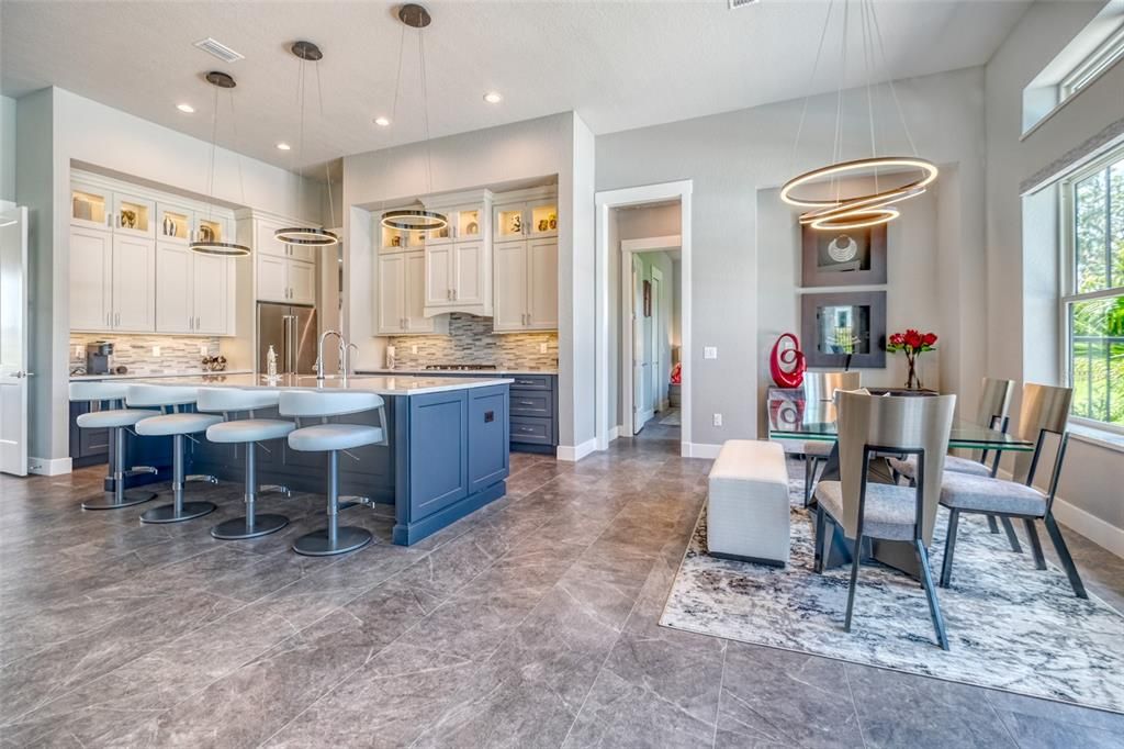 待售: $1,695,000 (3 贝兹, 2 浴室, 2759 平方英尺)