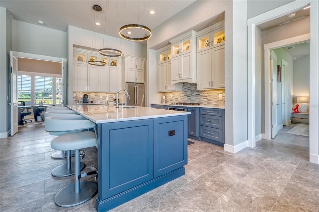 待售: $1,695,000 (3 贝兹, 2 浴室, 2759 平方英尺)