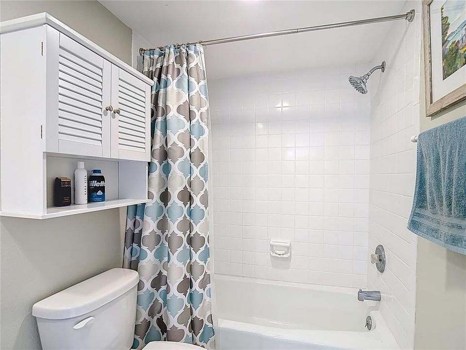 待售: $319,000 (2 贝兹, 2 浴室, 1100 平方英尺)