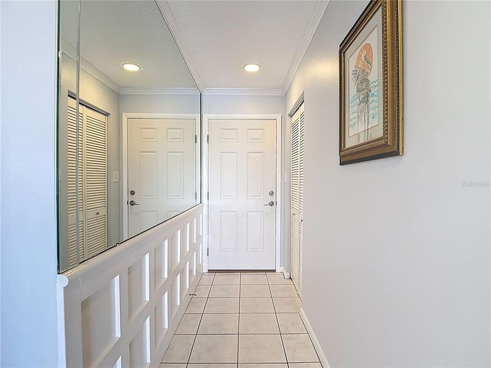 待售: $319,000 (2 贝兹, 2 浴室, 1100 平方英尺)