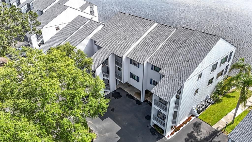 待售: $319,000 (2 贝兹, 2 浴室, 1100 平方英尺)