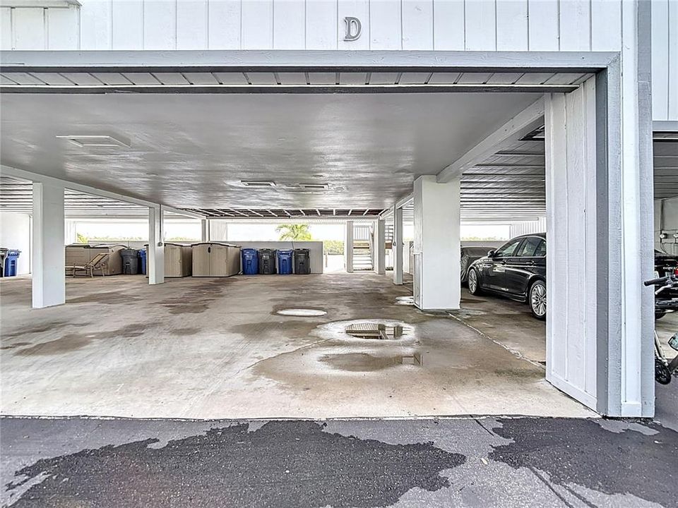 待售: $319,000 (2 贝兹, 2 浴室, 1100 平方英尺)