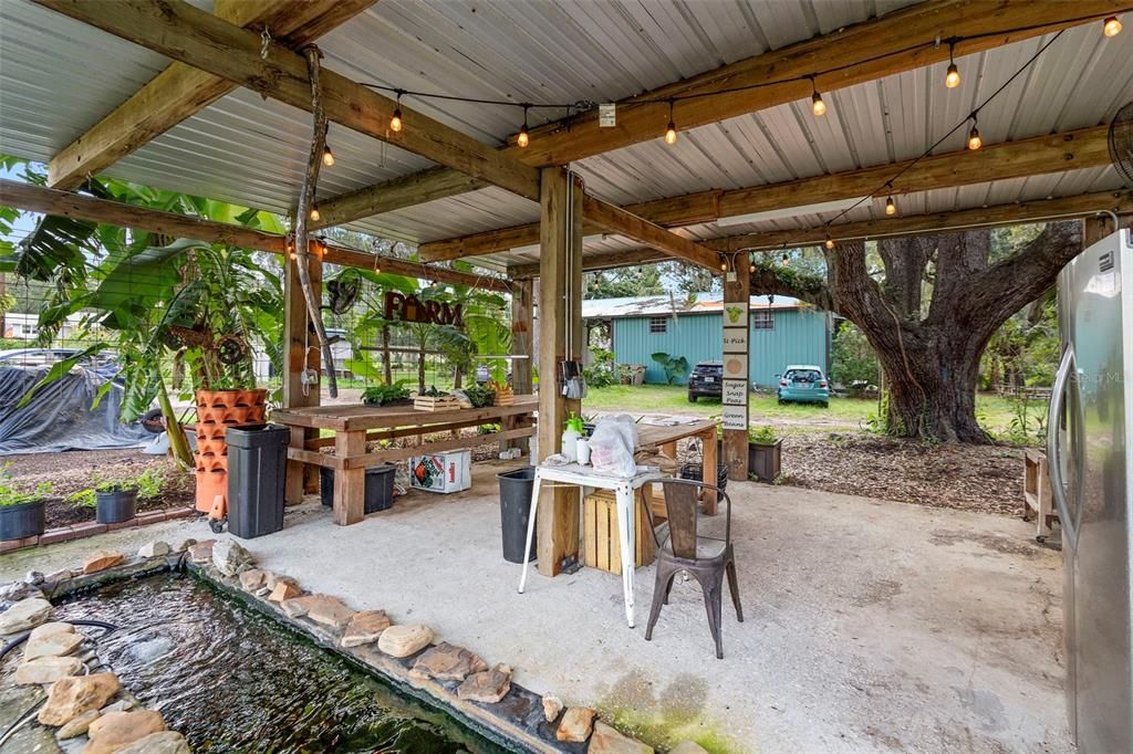 For Sale: $1,500,000 (8 beds, 4 baths, 4450 Square Feet)