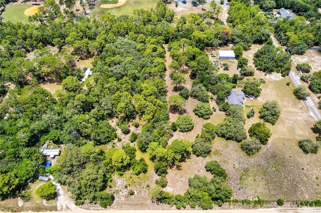 待售: $100,000 (3.07 acres)