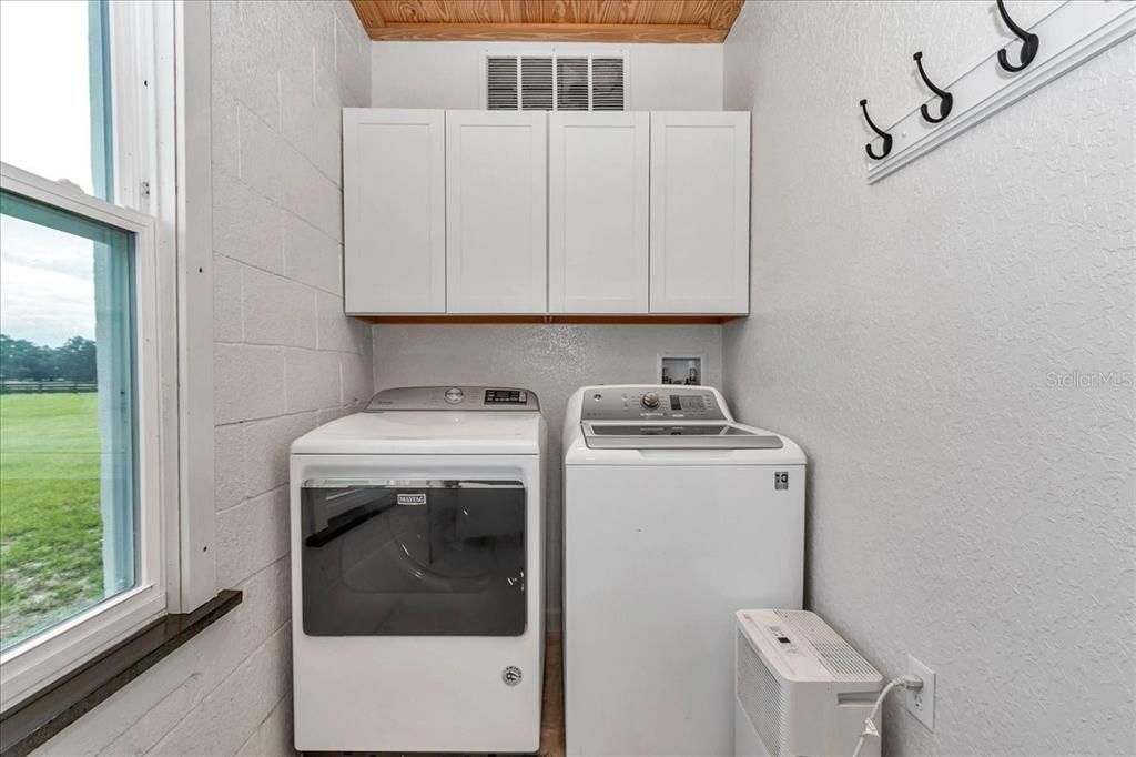 На продажу: $1,350,000 (1 спален, 1 ванн, 200 Квадратных фут)