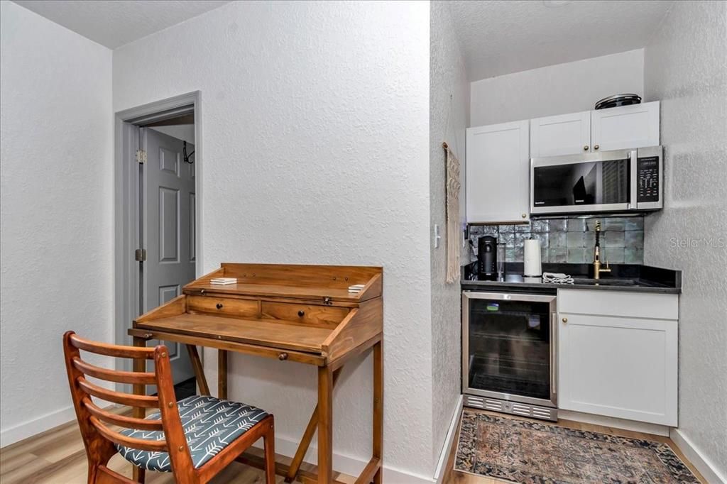 На продажу: $1,350,000 (1 спален, 1 ванн, 200 Квадратных фут)