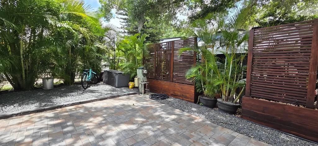 На продажу: $154,000 (0.05 acres)