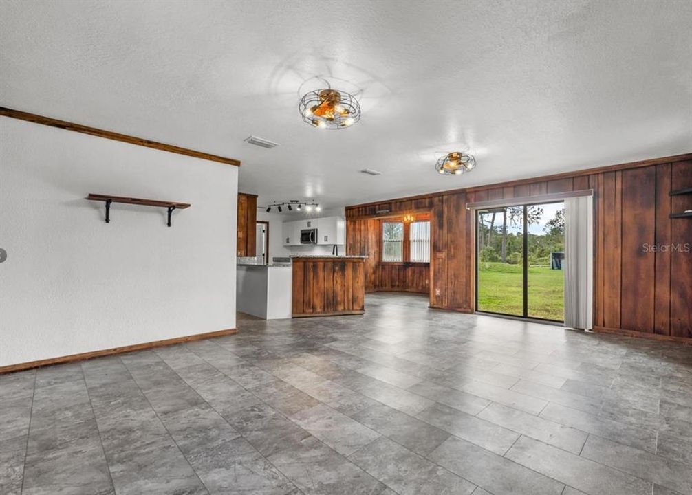 En Renta: $3,600 (4 camas, 2 baños, 1856 Pies cuadrados)