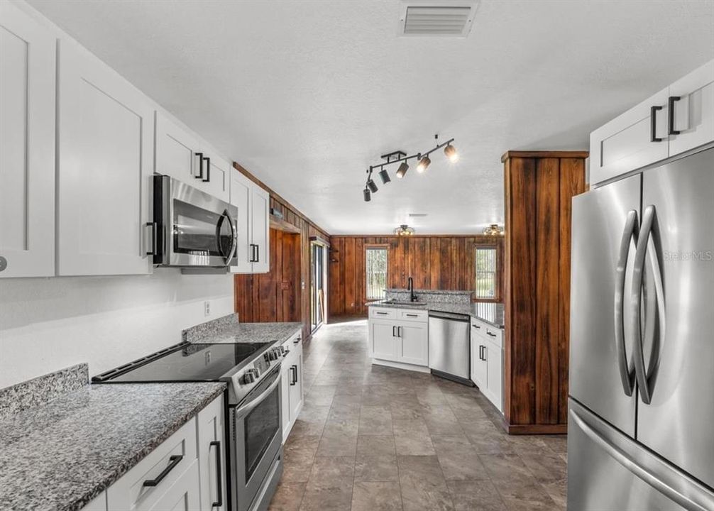 En Renta: $3,600 (4 camas, 2 baños, 1856 Pies cuadrados)