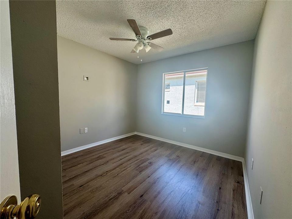 For Rent: $1,800 (3 beds, 2 baths, 1285 Square Feet)