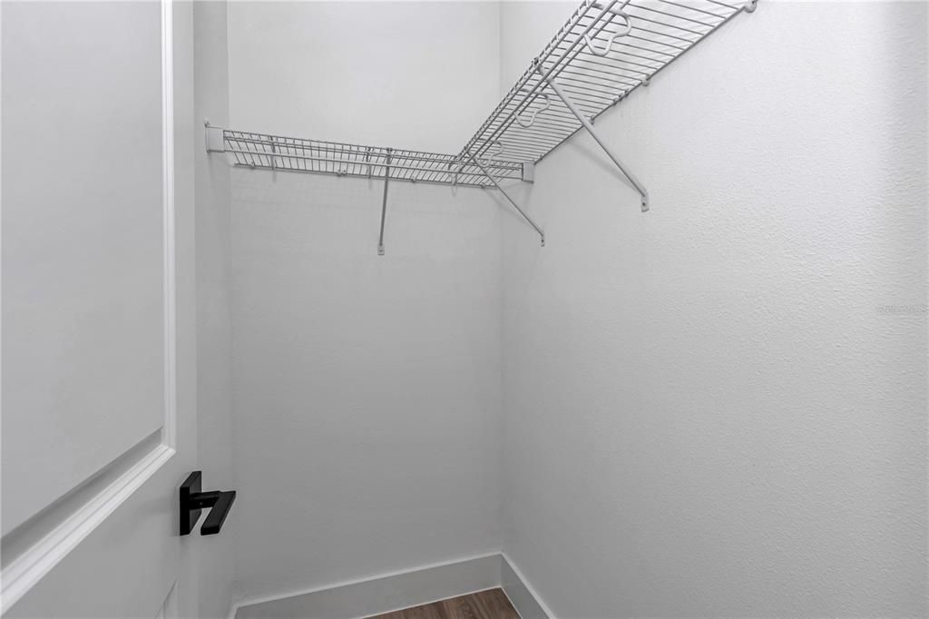 Active With Contract: $250,000 (3 beds, 2 baths, 1196 Square Feet)