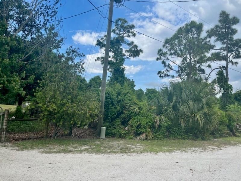 En Venta: $99,000 (0.76 acres)