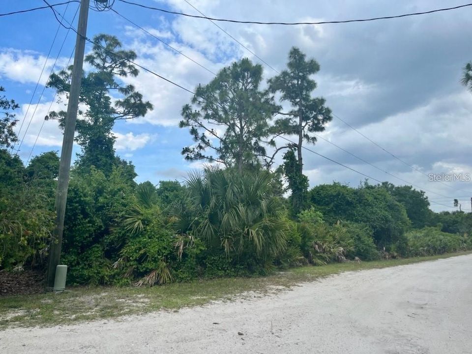 En Venta: $99,000 (0.76 acres)