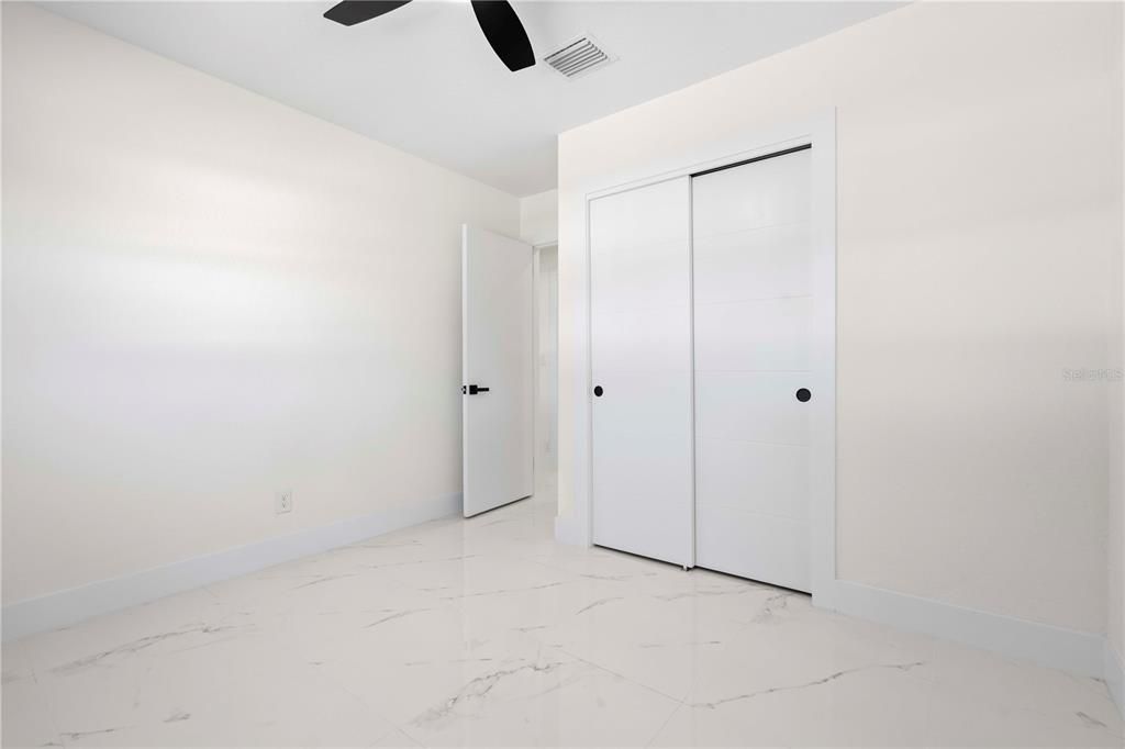 En Venta: $420,000 (3 camas, 2 baños, 1038 Pies cuadrados)