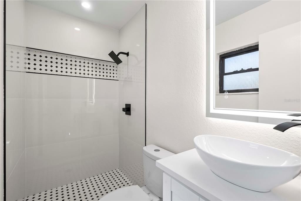 En Venta: $420,000 (3 camas, 2 baños, 1038 Pies cuadrados)