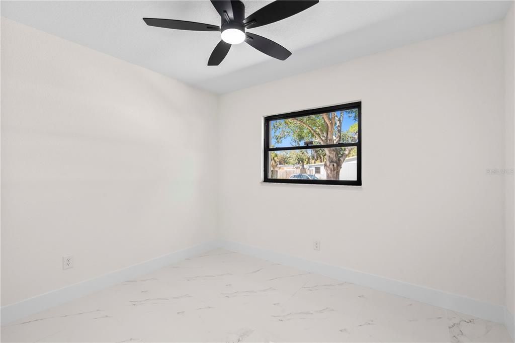 En Venta: $420,000 (3 camas, 2 baños, 1038 Pies cuadrados)