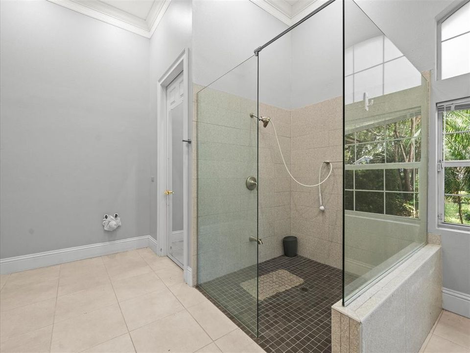 Active With Contract: $875,000 (4 beds, 3 baths, 3659 Square Feet)