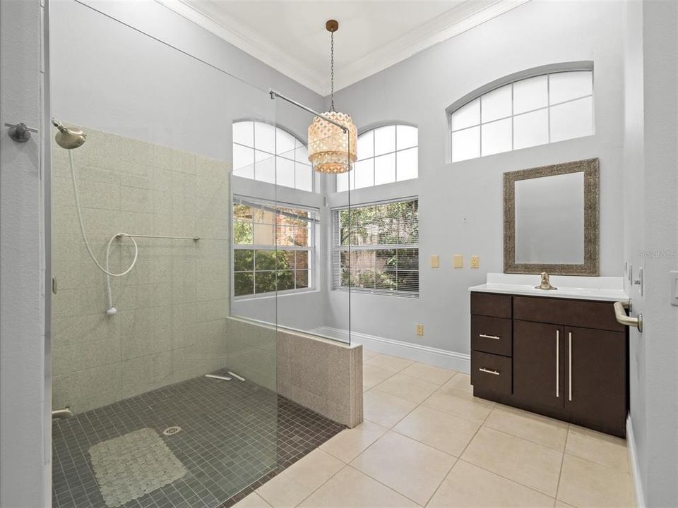 Active With Contract: $875,000 (4 beds, 3 baths, 3659 Square Feet)