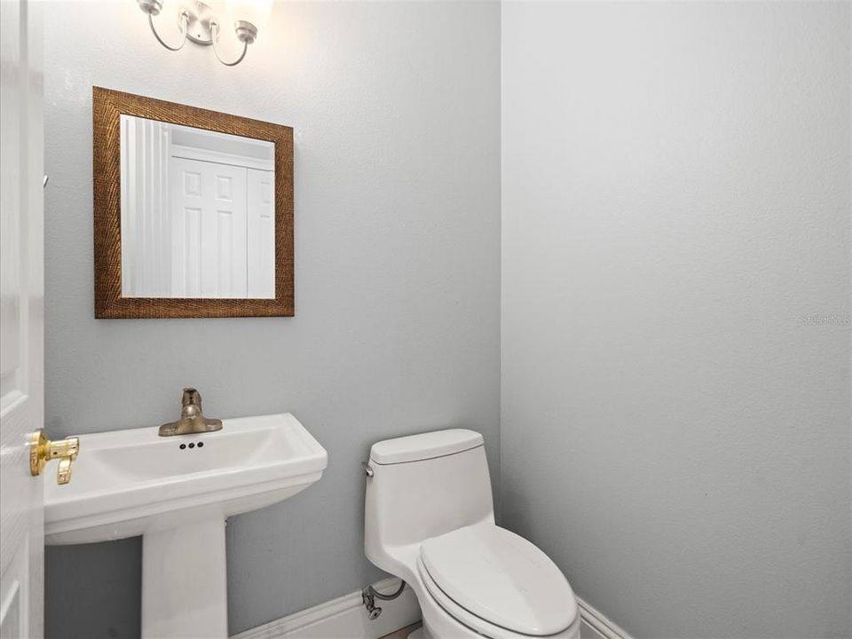 Active With Contract: $875,000 (4 beds, 3 baths, 3659 Square Feet)