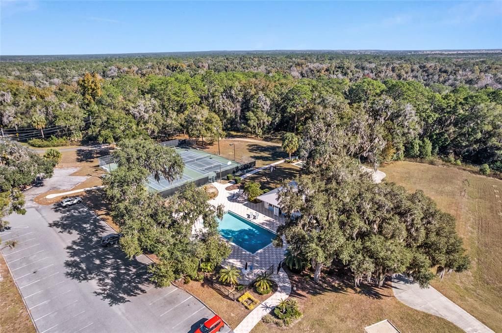 For Sale: $299,900 (3 beds, 2 baths, 1776 Square Feet)