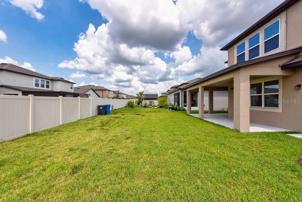 Active With Contract: $525,000 (5 beds, 3 baths, 3552 Square Feet)